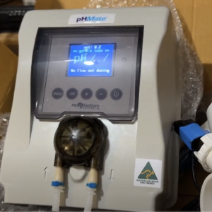pH Mate Automatic pH controller. Australian Made